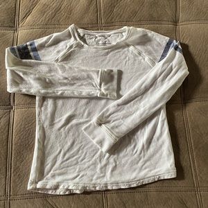 Girls vineyard vines long sleeve shirt M